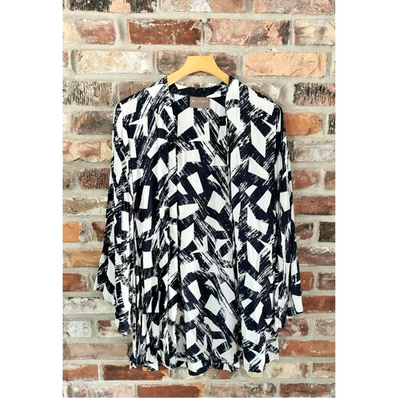 Bel Kazan Black White Printed Open Kimono Cover Up - Picture 1 of 8